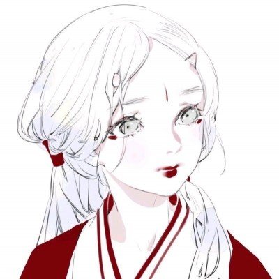 竹笋把衣服顶起来了
